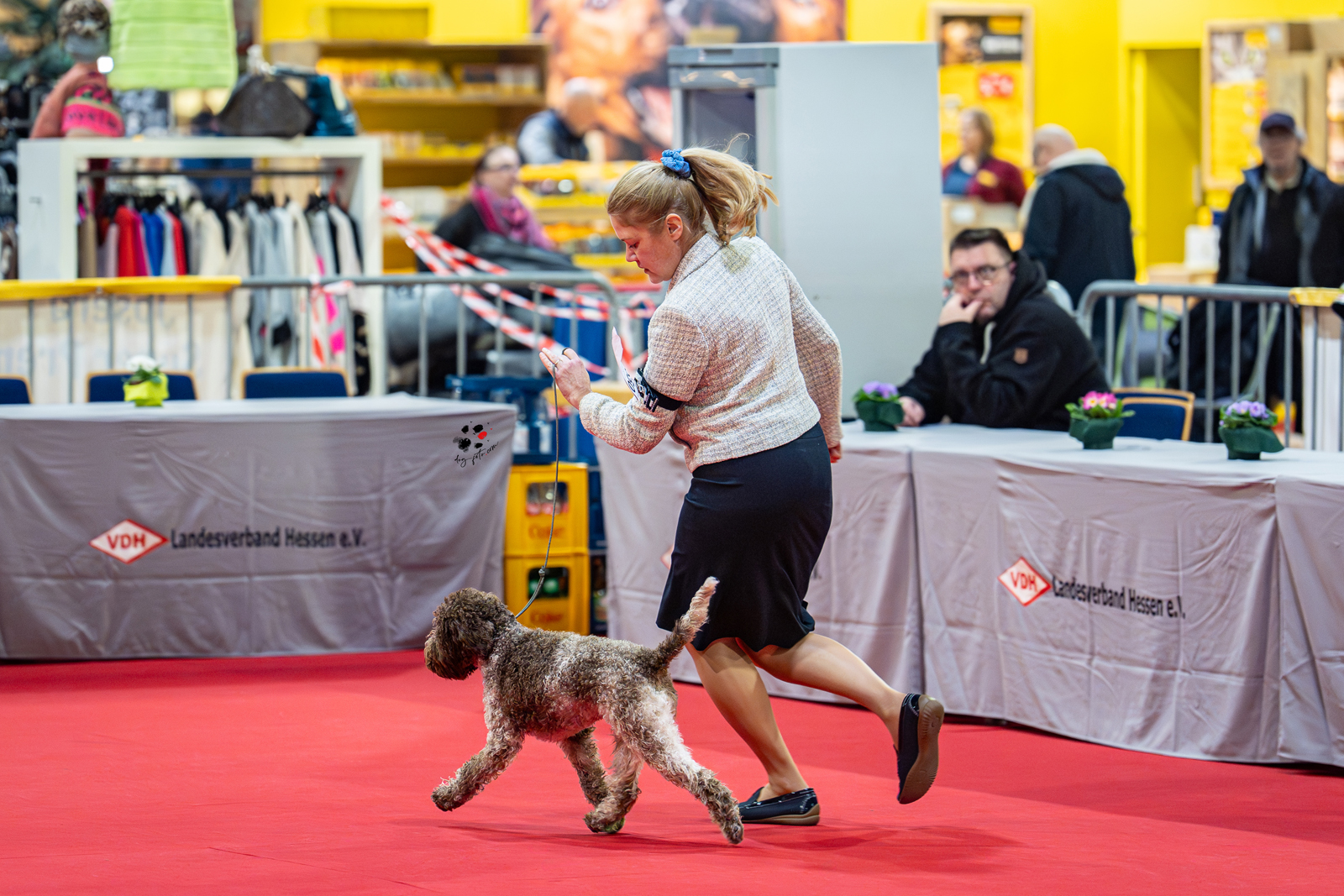 Tanja Backes - Dogcellent